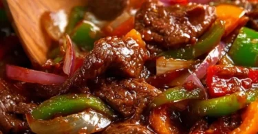 Delicious Chinese pepper steak with colorful peppers and tender beef