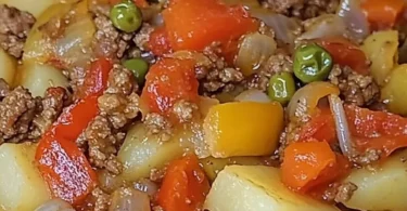 Delicious 5-ingredient casserole inspired by Dolly Parton
