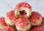 Delicious strawberry cheesecake bites with a crunchy topping